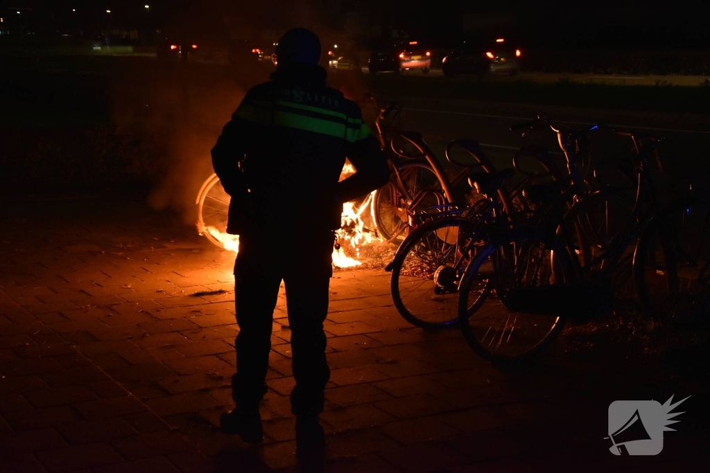 Fiets volledig verwoest na brand