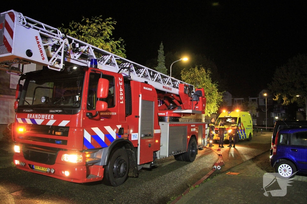 Woningbrand leidt tot ontruiming van woningen