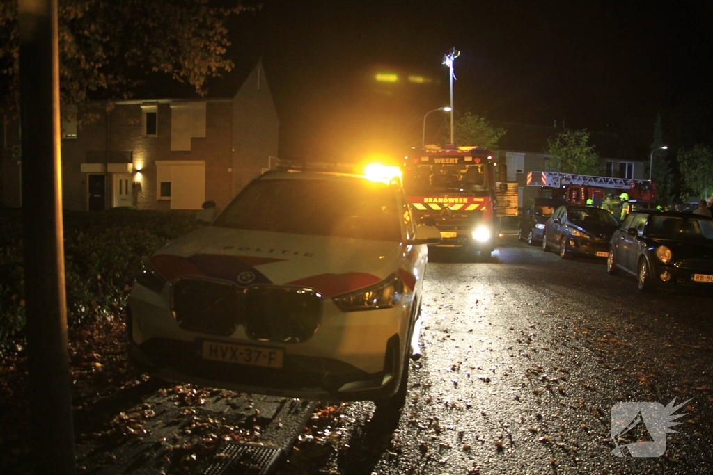 Woningbrand leidt tot ontruiming van woningen