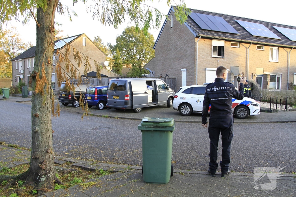 Woningbrand leidt tot ontruiming van woningen