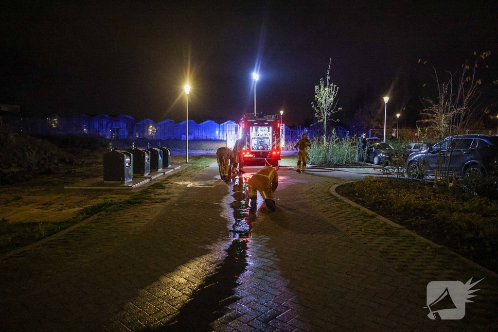 Auto volledig verwoest door brand