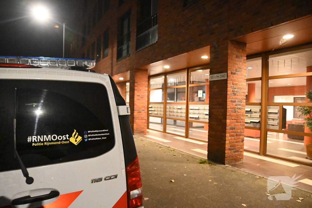 Oudere dame bang voor ongewenst bezoek