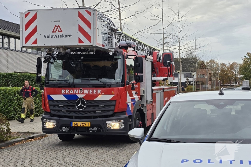 Woningbrand leidt tot grote inzet