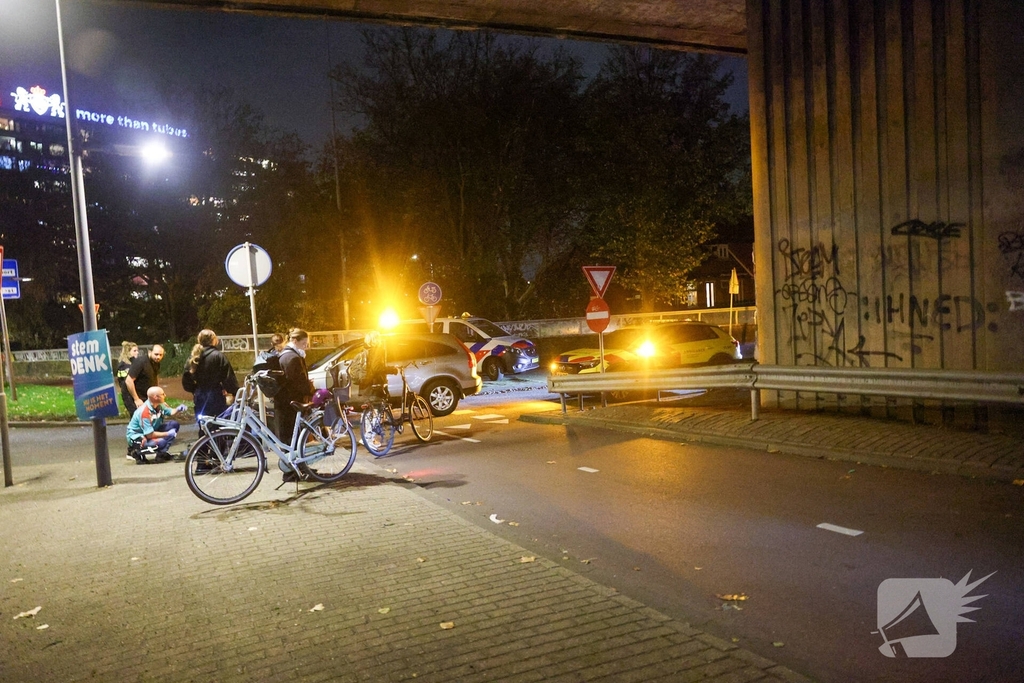 Bromfietser gewond na aanrijding op rotonde