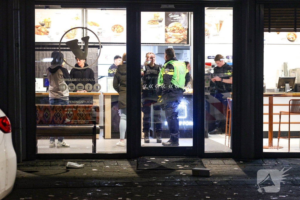 Overval op snackbar door twee gemaskerde daders
