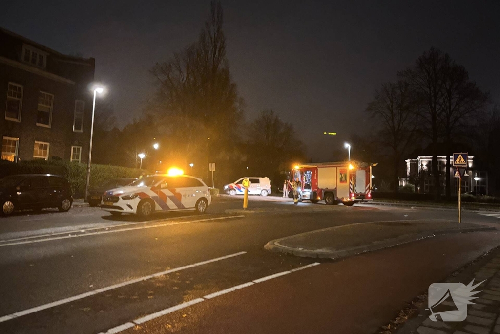 Melding autobrand blijkt heg in brand