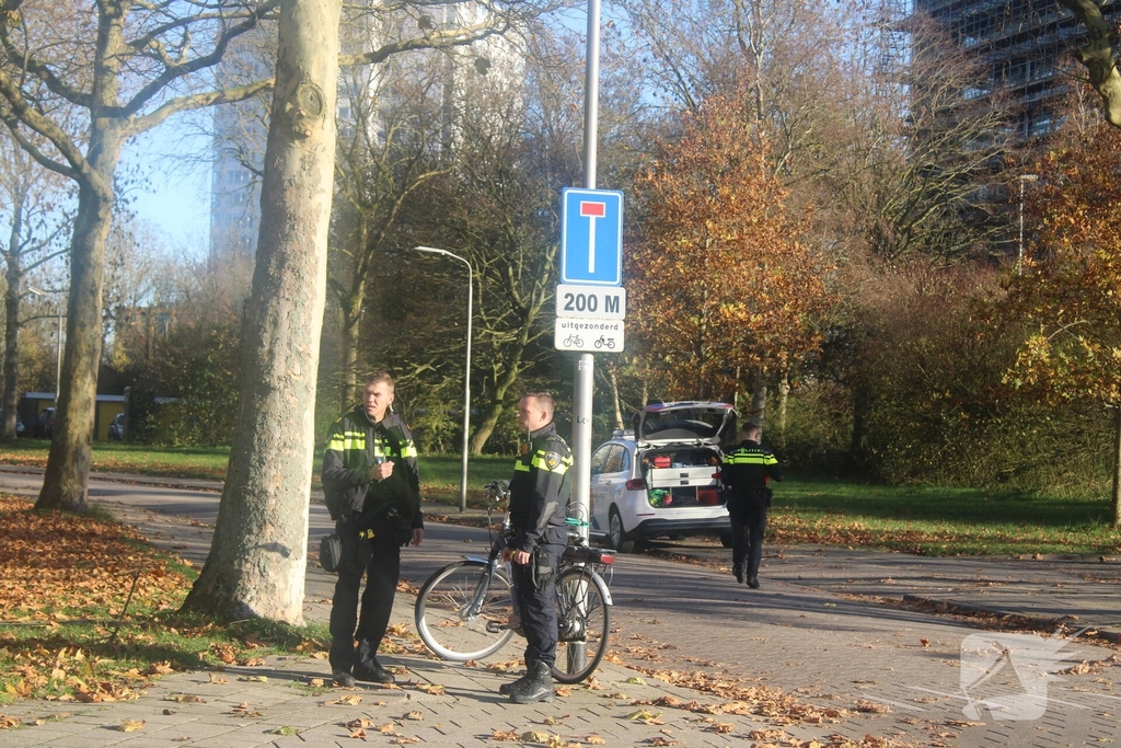 Fiets en auto beschadigd na botsing