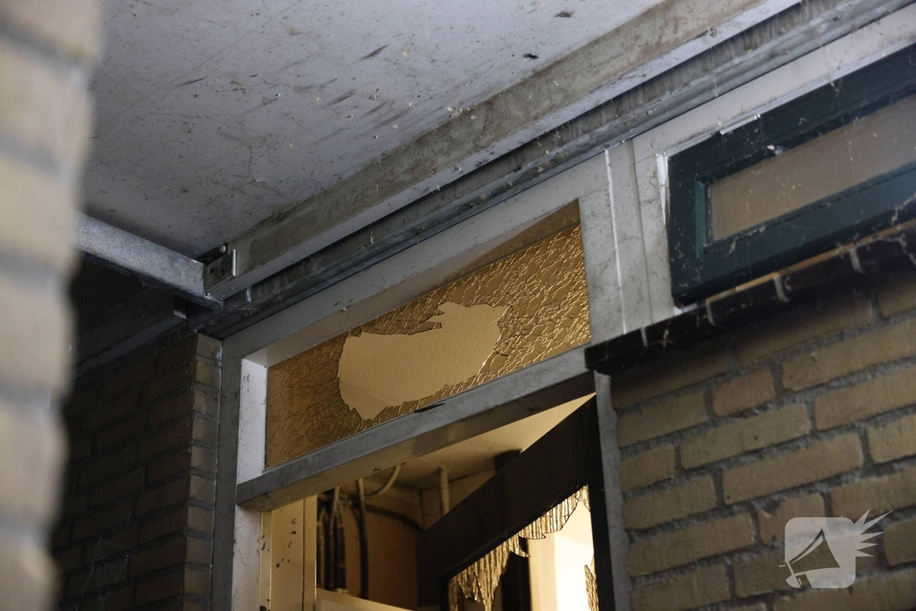 Explosie verwoest ruiten van woningen