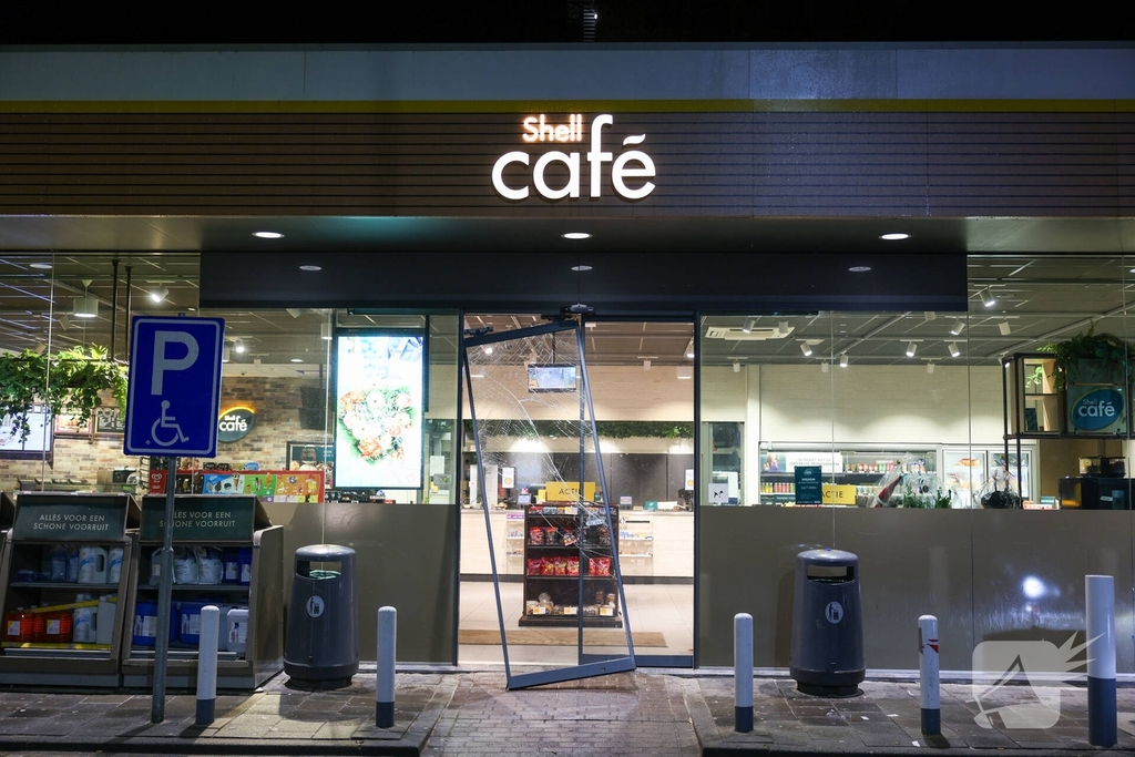 Mislukte diefstal in tankstation