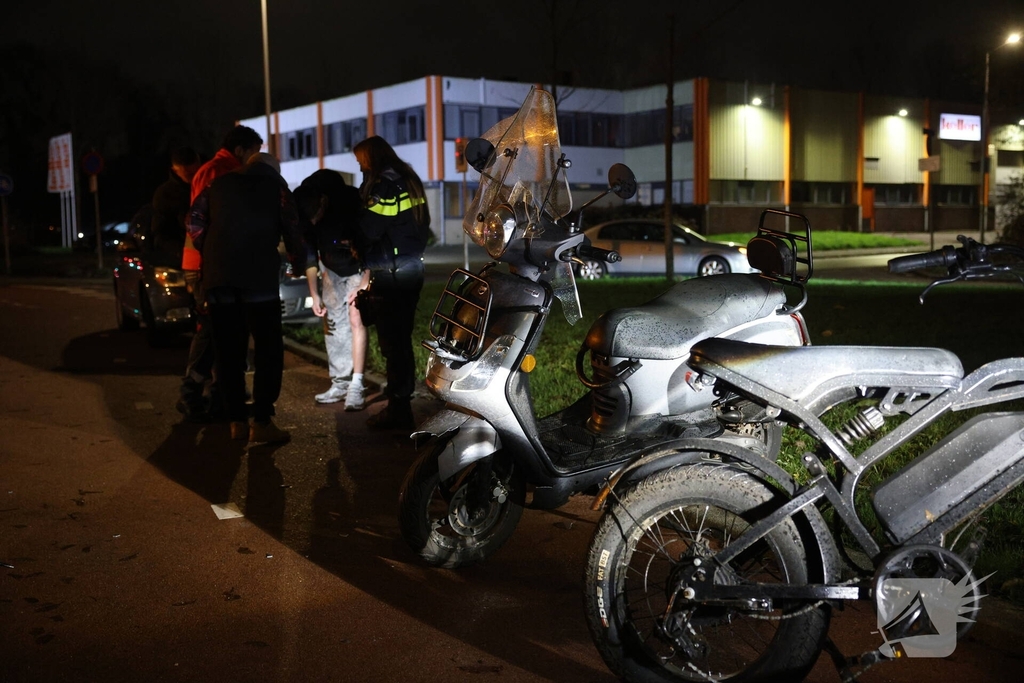 Ongeval tussen bromfietser en fatbike met gewonde