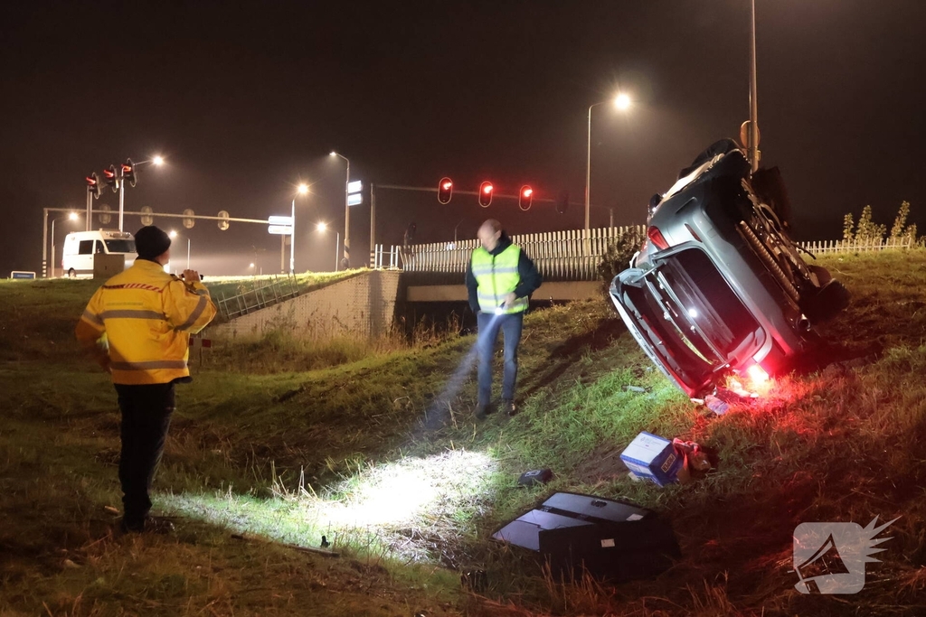 Bestuurder overlijdt na ongeval