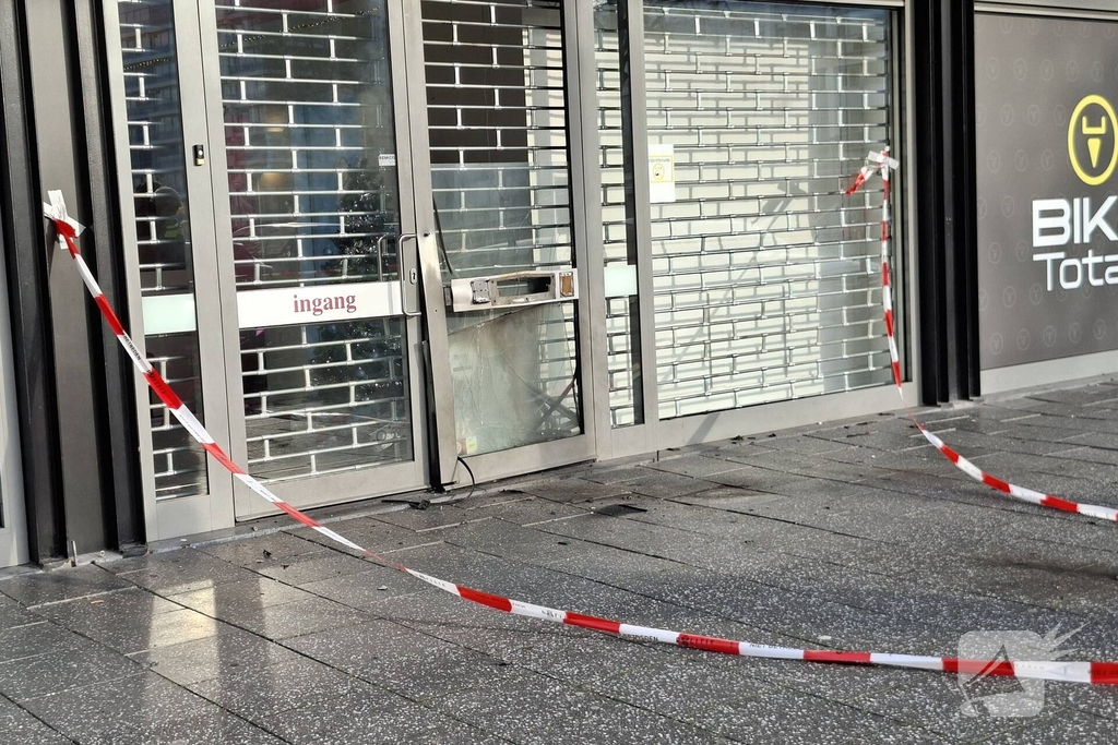 Schade bij zonnestudio door explosie