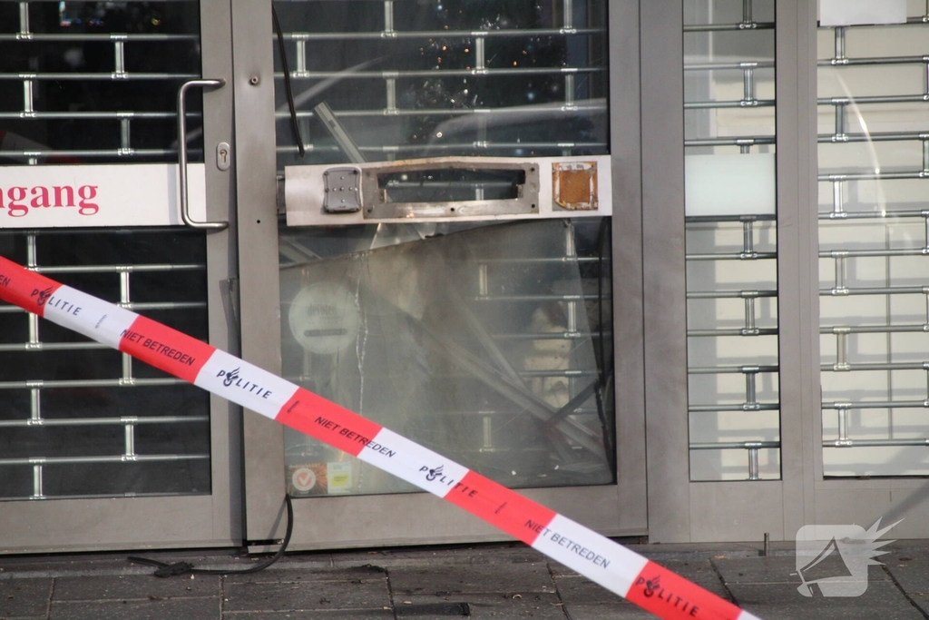 Schade bij zonnestudio door explosie