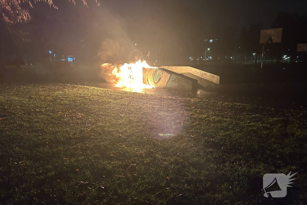 Felle brand na explosie met jerrycan