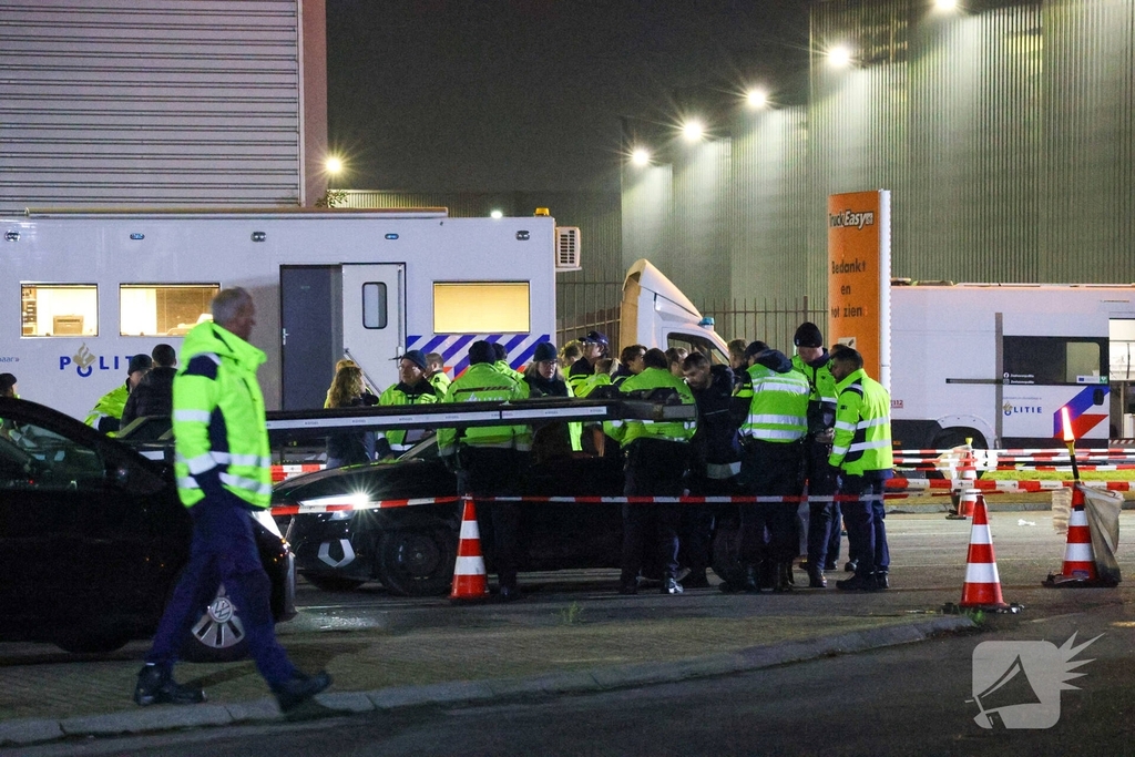 Grote controle door diverse diensten