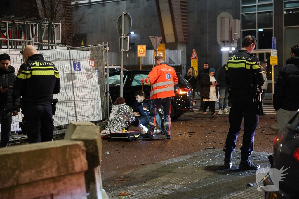 Twee gewonden na ongeval tussen twee auto's