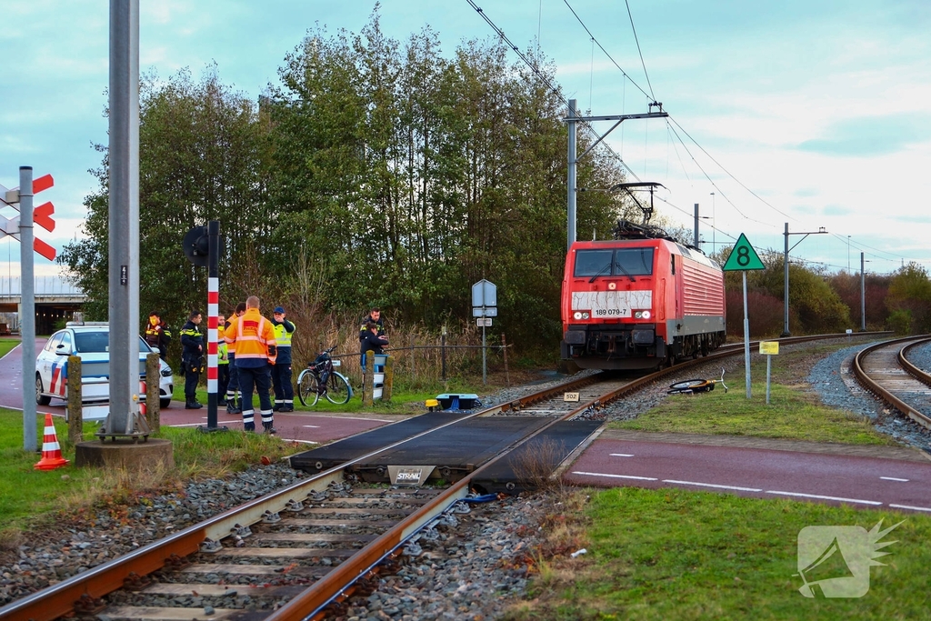 Fietser betrokken bij aanrijding met trein