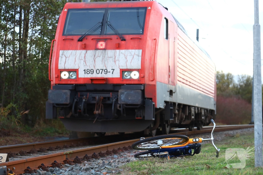 Fietser betrokken bij aanrijding met trein