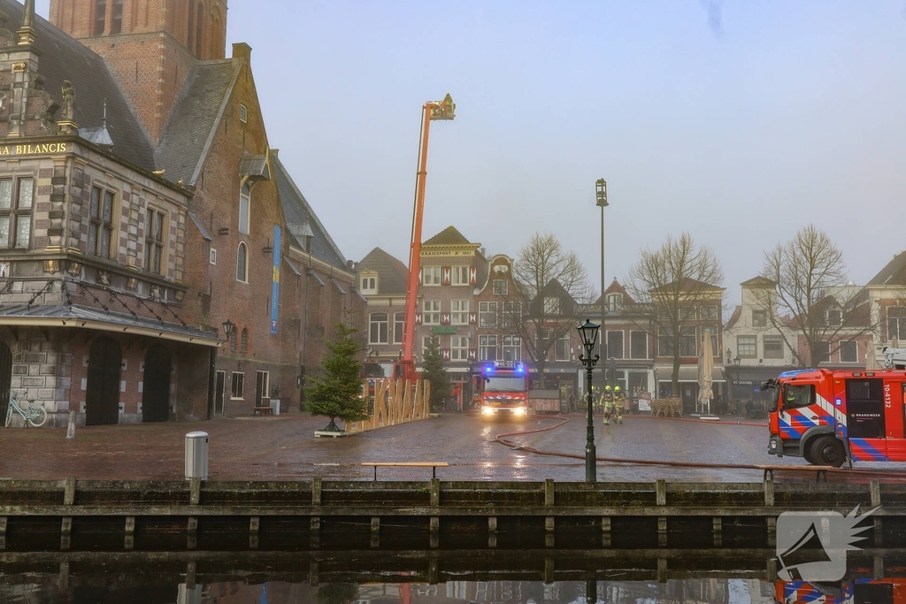 Brand in restaurant leidt tot ontruiming