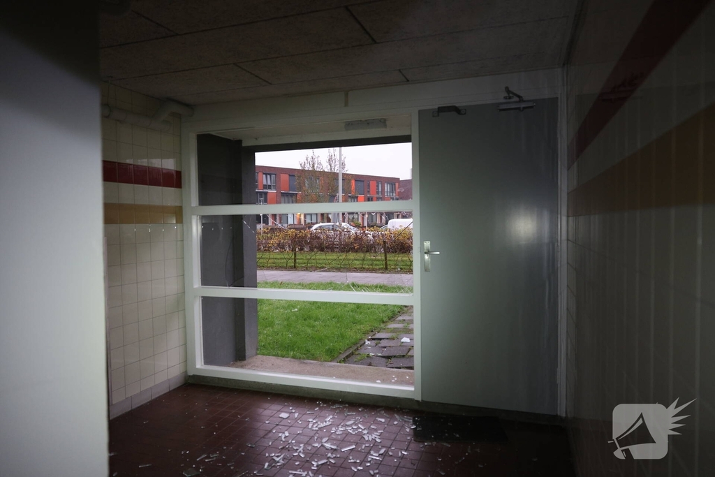 Explosie in flat veroorzaakt aanzienlijke schade