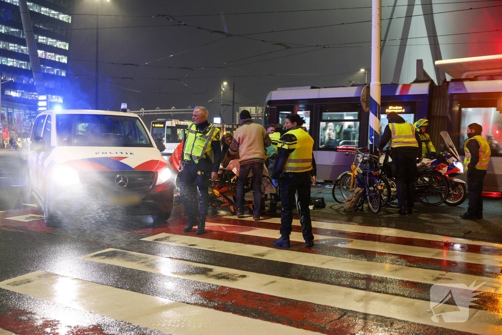 Motoragent en fietser betrokken bij ongeval