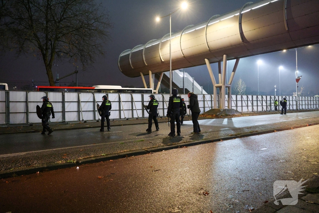 Mobiele Eenheid paraat bij wedstrijd Feyenoord tegen Celtic
