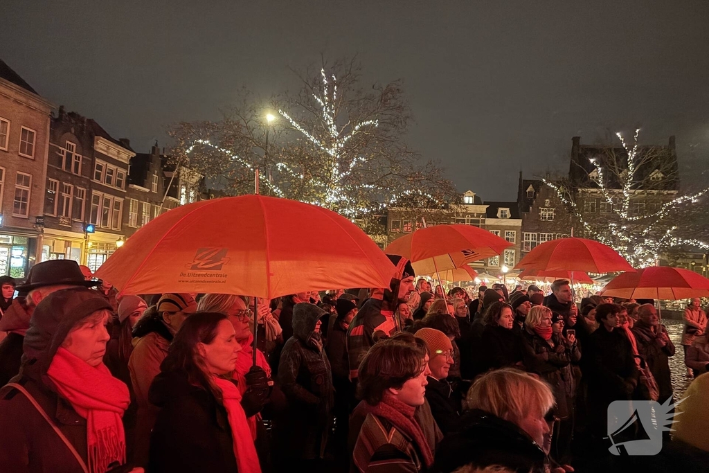 Aandacht aan geweld tegen vrouwen, veel belangstellenden aanwezig
