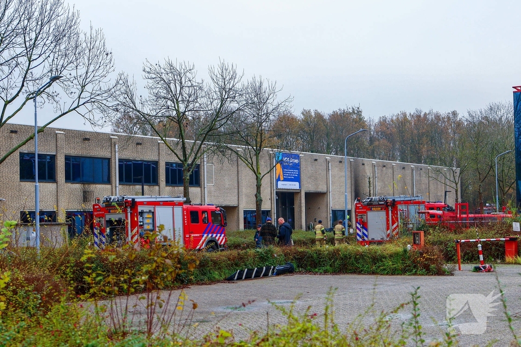 industriebrand onder controle in Badhoevedorp