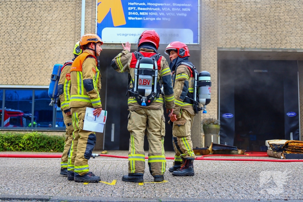 industriebrand onder controle in Badhoevedorp