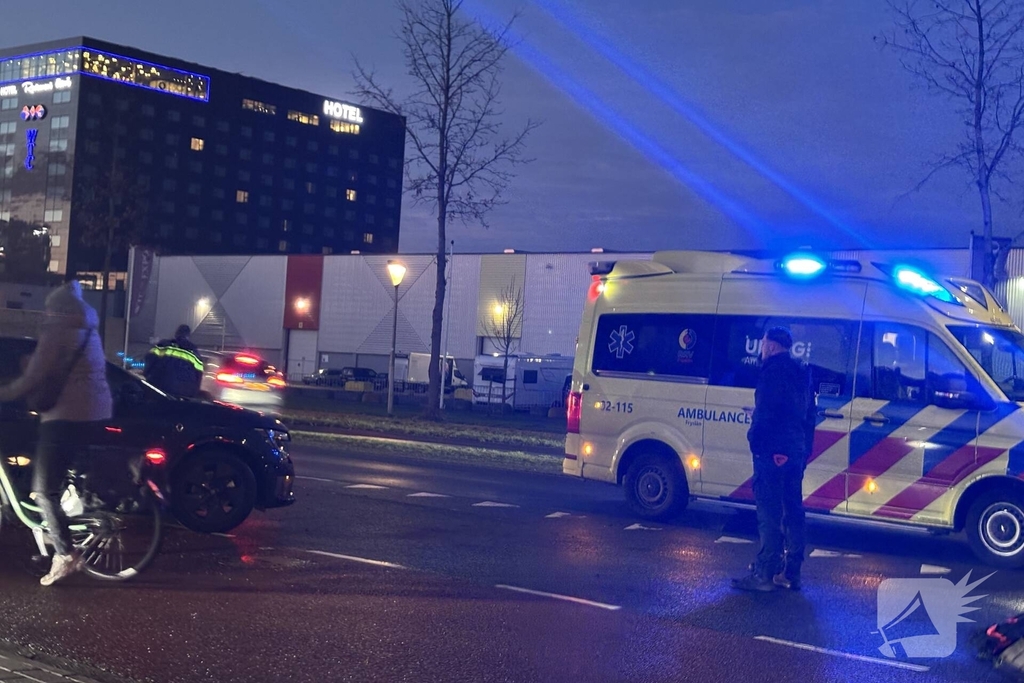 Fietser gewond door auto-ongeluk