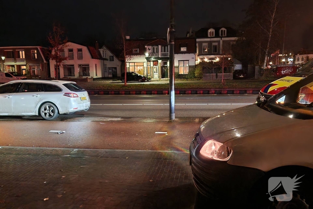 Botsing tussen voertuigen leidt tot behandeling van bestuurder