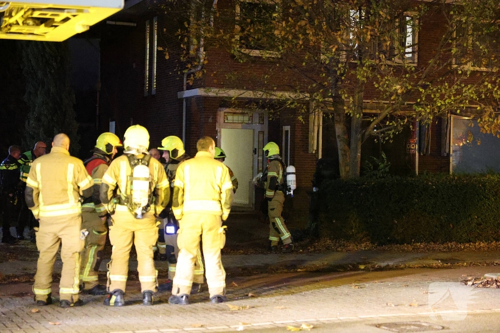 Woningbrand met jongeren in Rotterdam