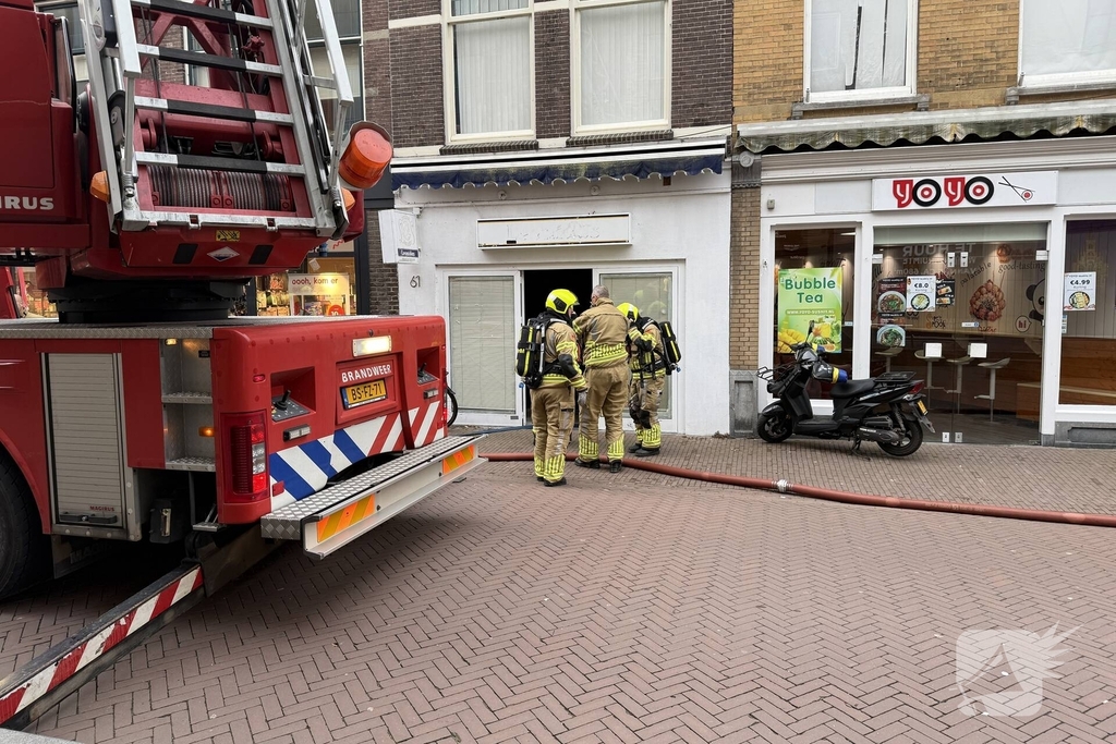 Brand op dak woning