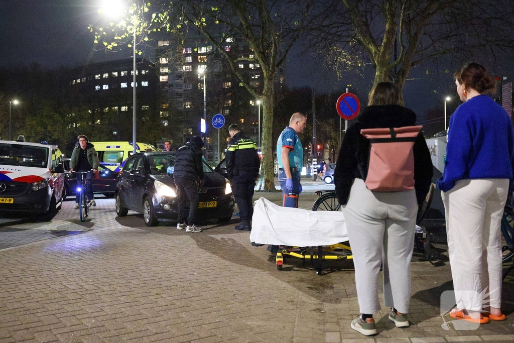 Fietser gewond na aanrijding met auto