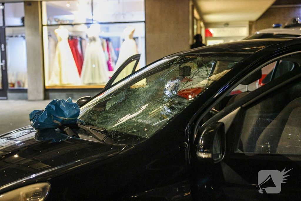 Fietser gewond na aanrijding met auto