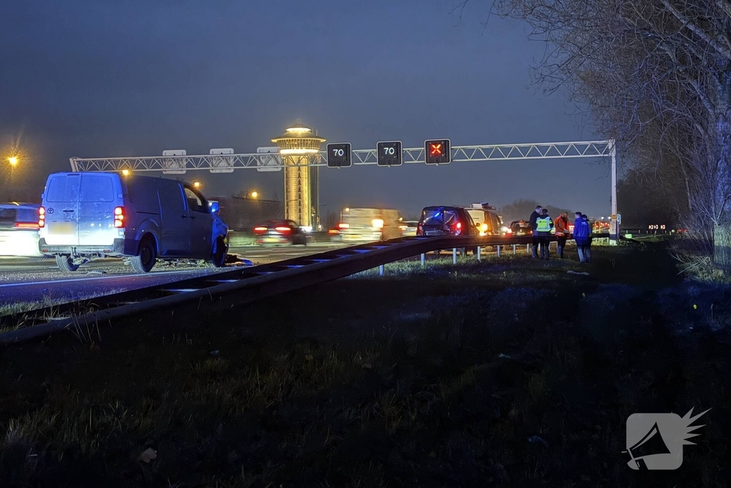 Aanrijding op A28 leidt tot verkeershinder