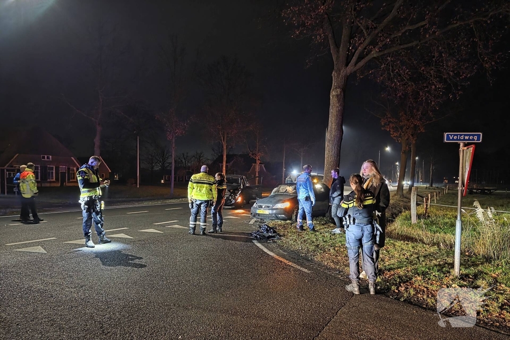Zware aanrijding leidt tot gewonden en afsluiting van de weg