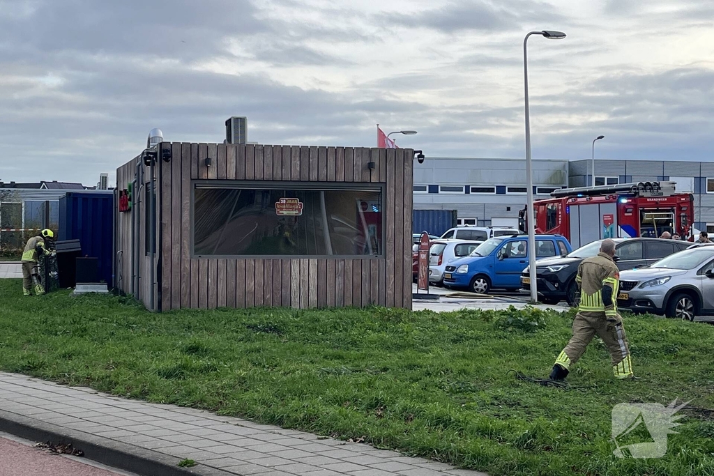 Brandweer snel ter plaatse bij snackbar