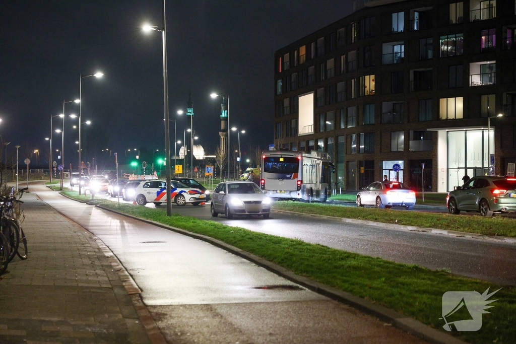 Oudere man aangereden op voetgangerspad