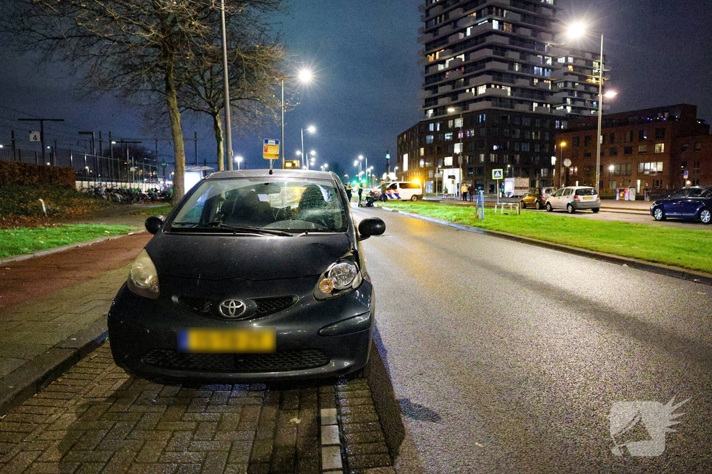 Oudere man aangereden op voetgangerspad