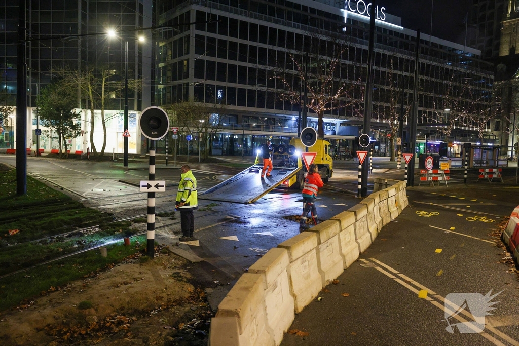 Ambulance vastgelopen tijdens inzet