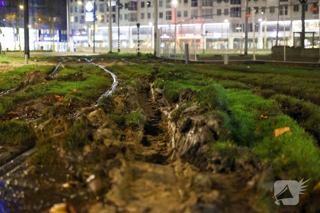 Ambulance vastgelopen tijdens inzet