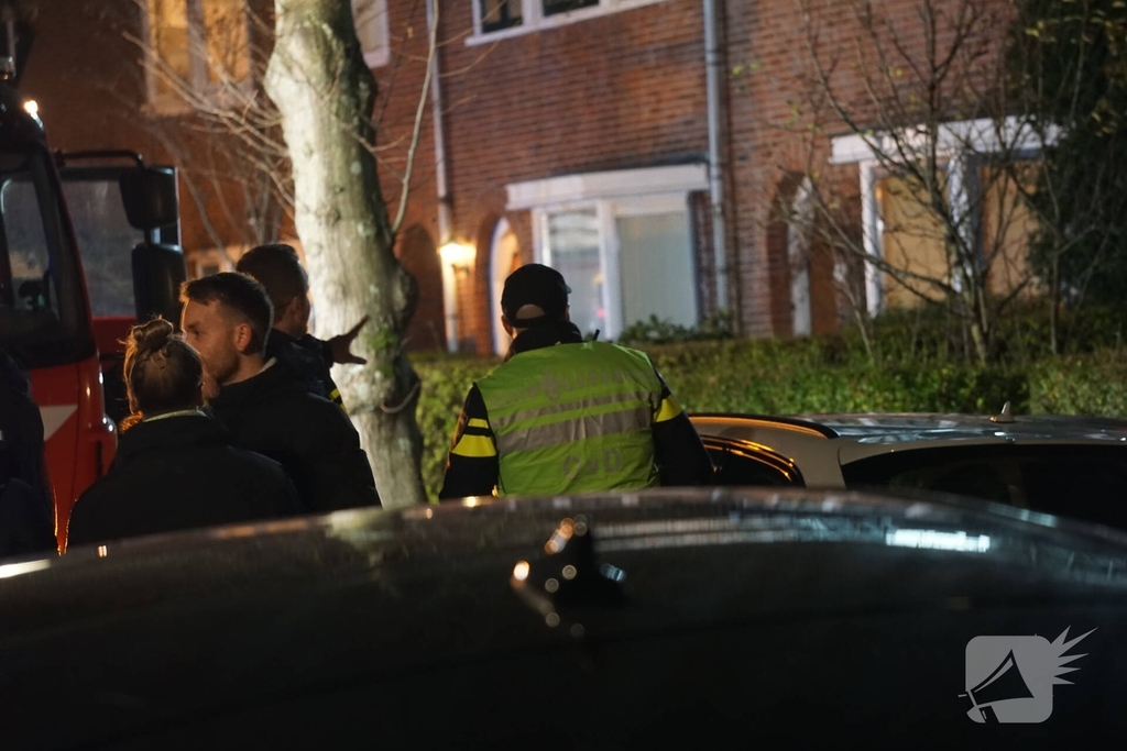 Brand op dak van woning