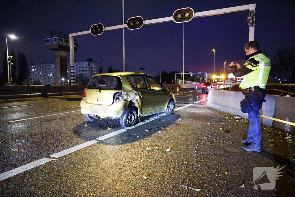 Brandstichting leidt tot ongeval op snelweg