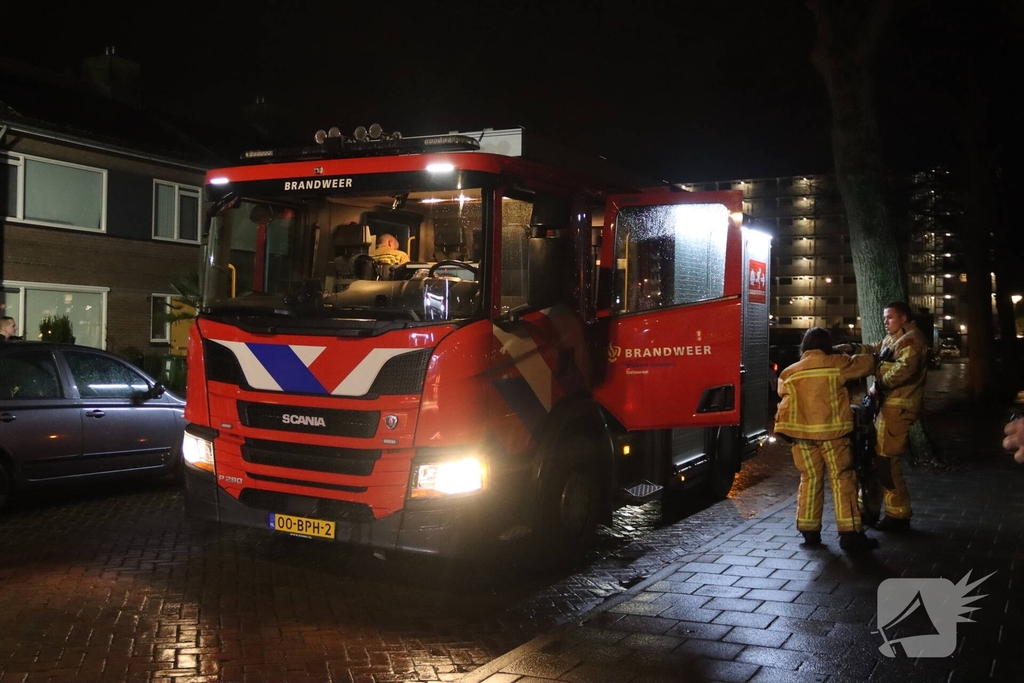 Deur opengebroken bij brand in woning