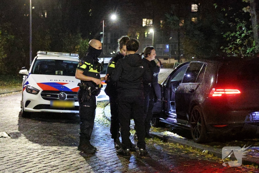 Politie massaal ingezet na melding vuurwapen bij ruzie na kop-staartbotsing