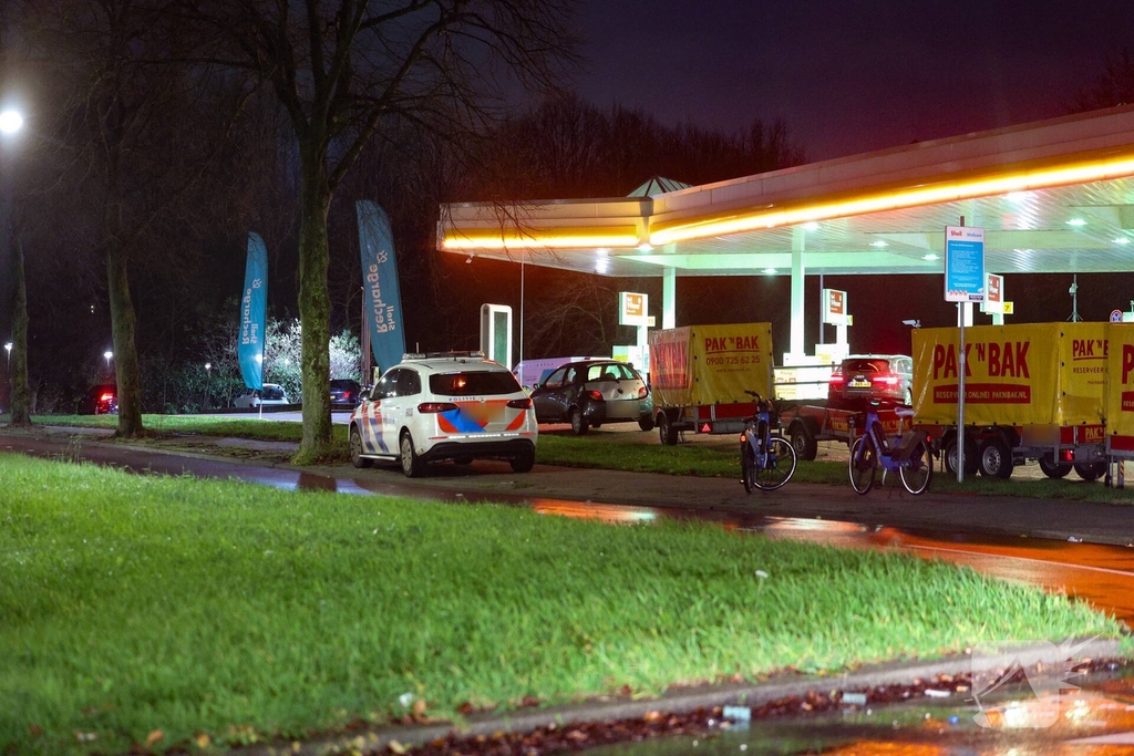 Politie massaal ingezet na melding vuurwapen bij ruzie na kop-staartbotsing