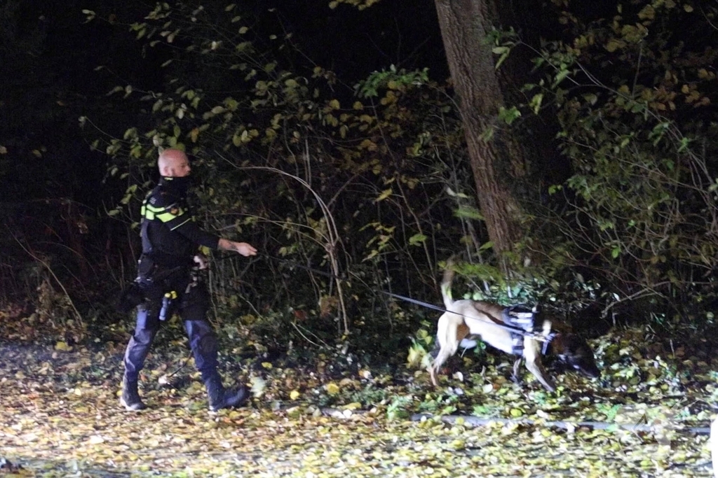 Politie massaal ingezet na melding vuurwapen bij ruzie na kop-staartbotsing