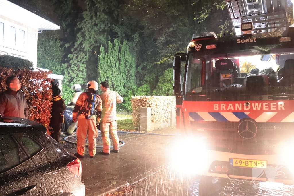 Woningbrand leidt tot snelle brandweerinzet