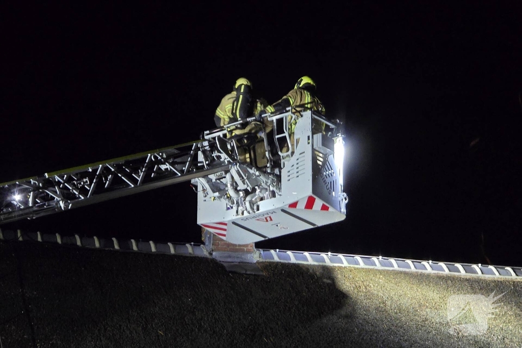 Brandweer inzet na melding van schoorsteenbrand